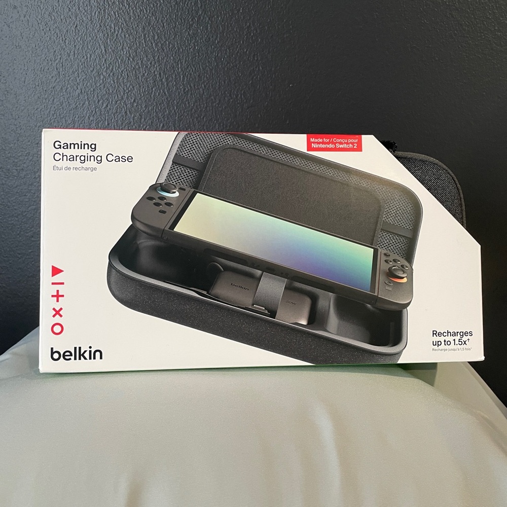Belkin Gaming Charging Case